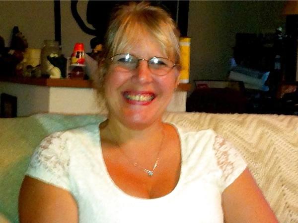 25P Slut Wife Laura - (BBCWL130)