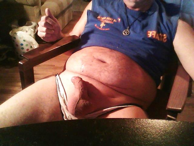 8P Wanking on a friends vid