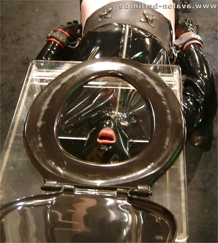 19P BDSM