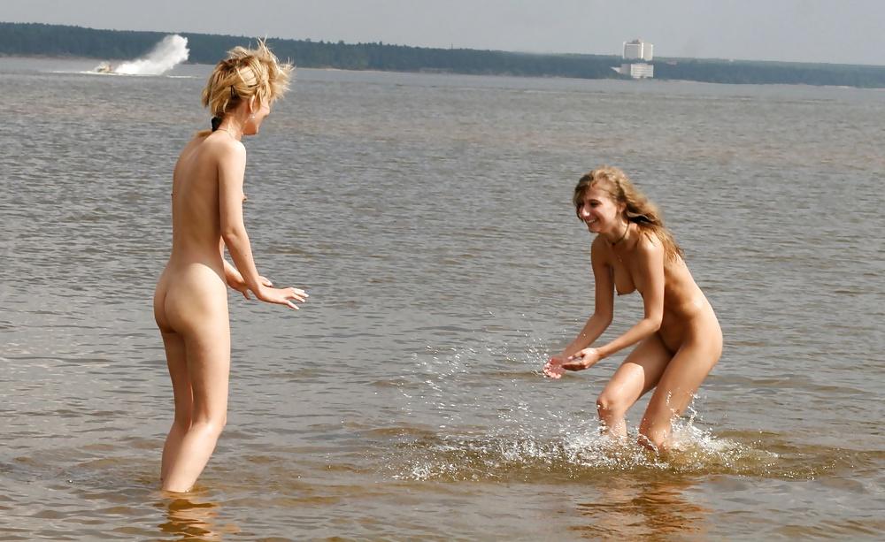 25P Teen nudist