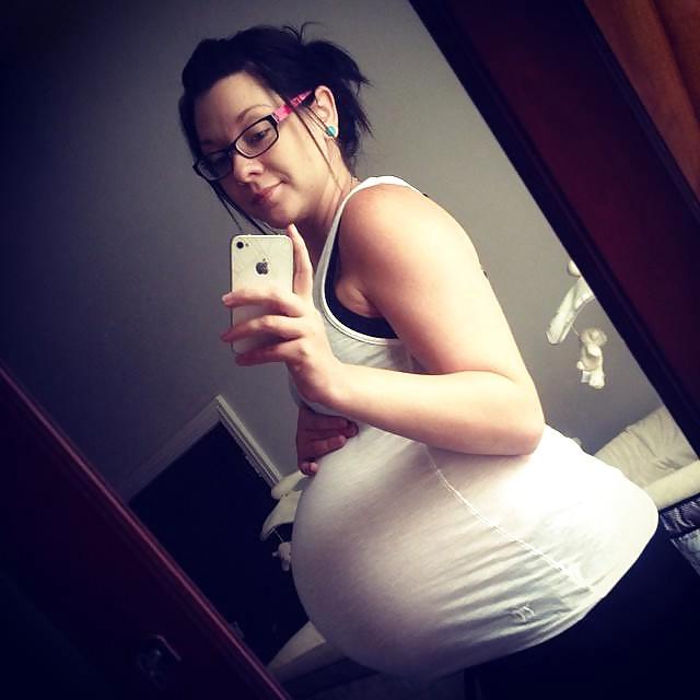 25P Wanking Product  All Preggo !
