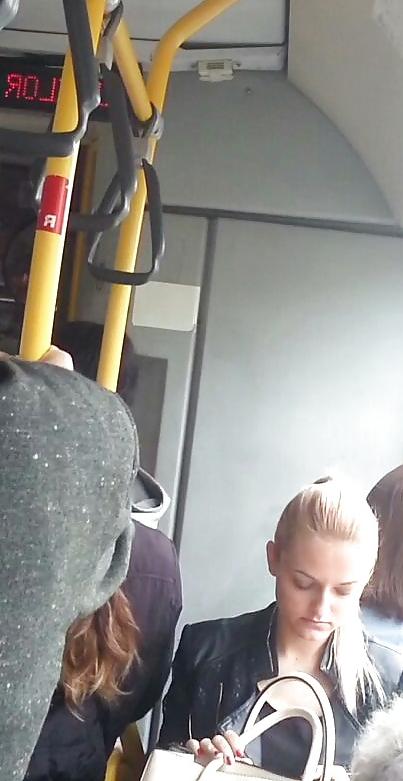 20P Spy sexy teens in bus romanian
