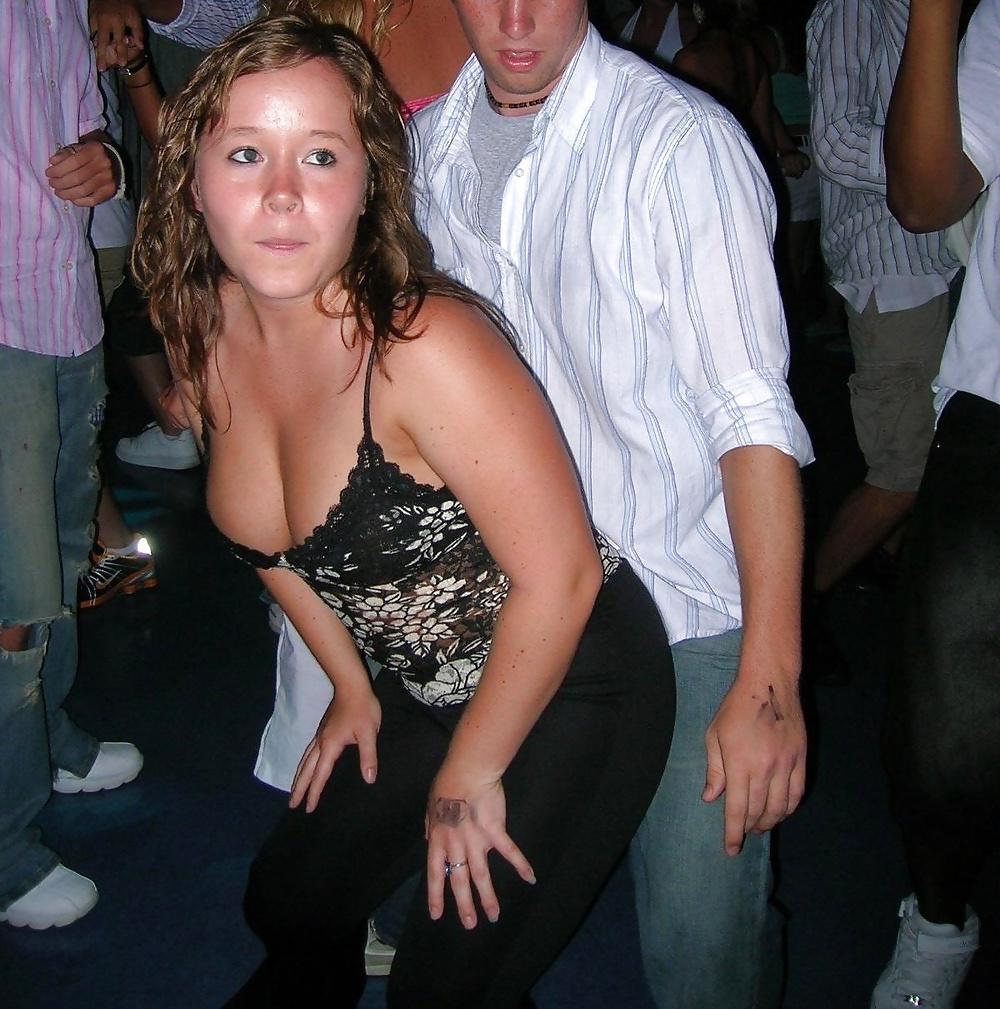25P AT THE CLUB 6
