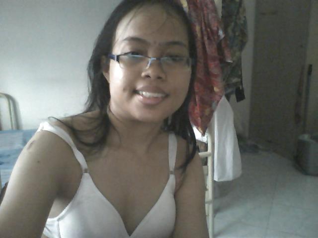 4P Malay-awek depan webcam