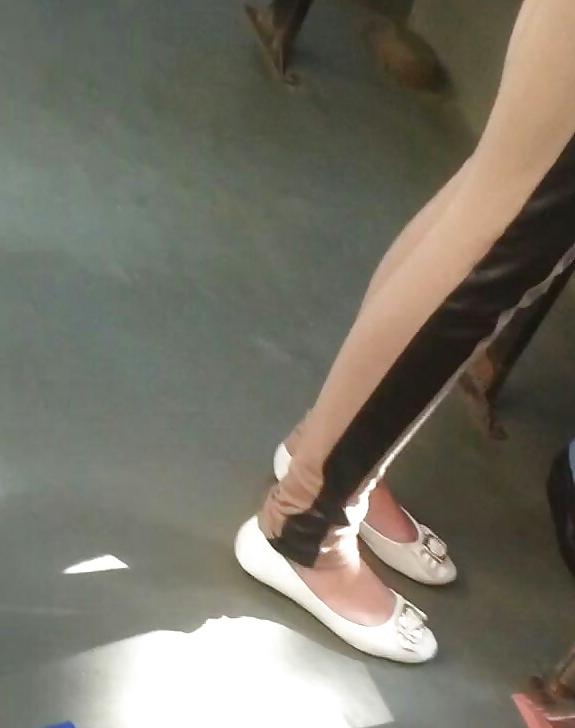 19P Spy sexy teens in bus romanian