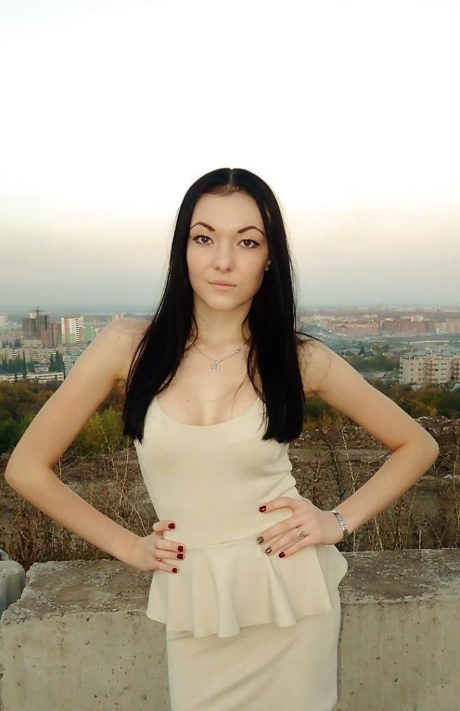 20P Russian stupid whore.This pig is sold to all