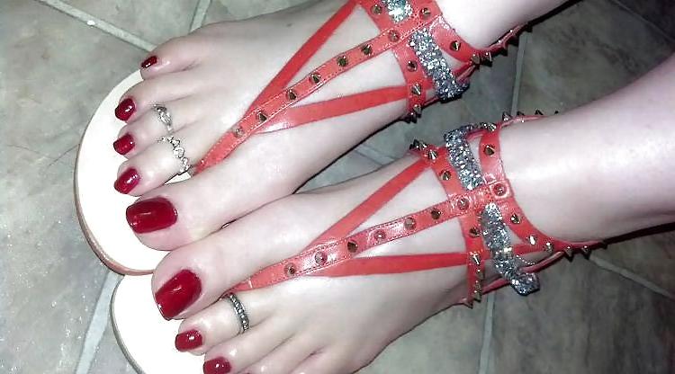 25P Feet and Femdom 3
