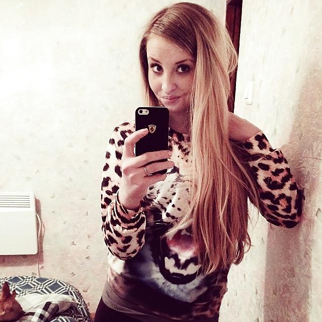 25P Russian stupid whore. stupid blonde