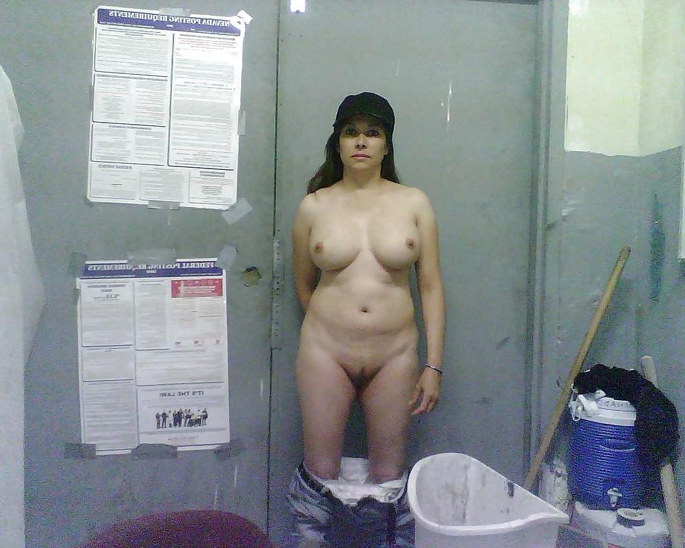 25P Hot Latina Milf