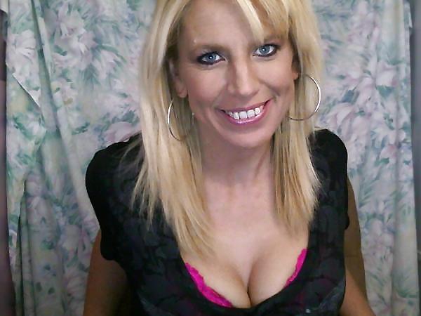 17P Hot Wife Terry Tee - (BBCWL98) 