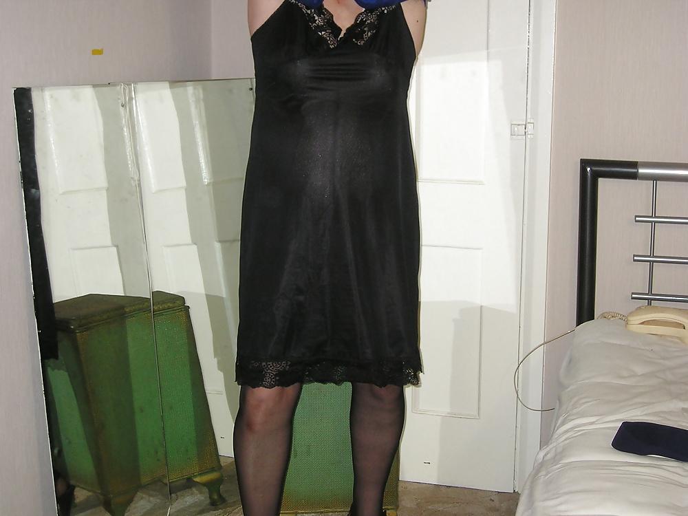 21P Nurse in Black Holdups