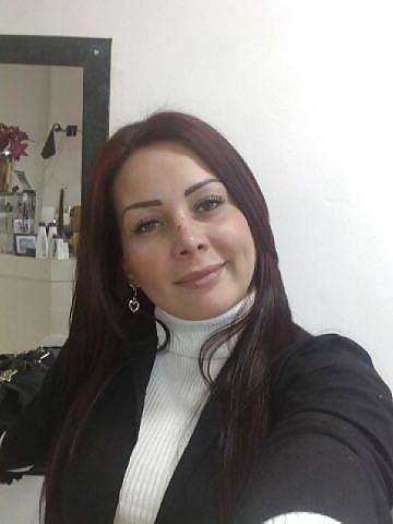 25P Sexy Latin Milf