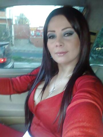 25P Sexy Latin Milf