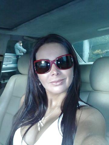 25P Sexy Latin Milf