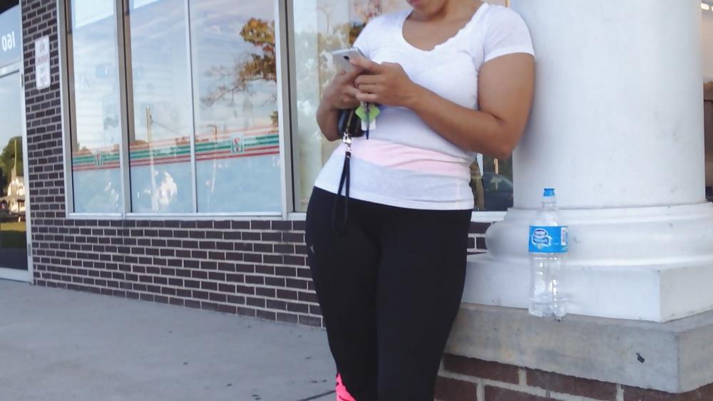 21P Mature Latina
