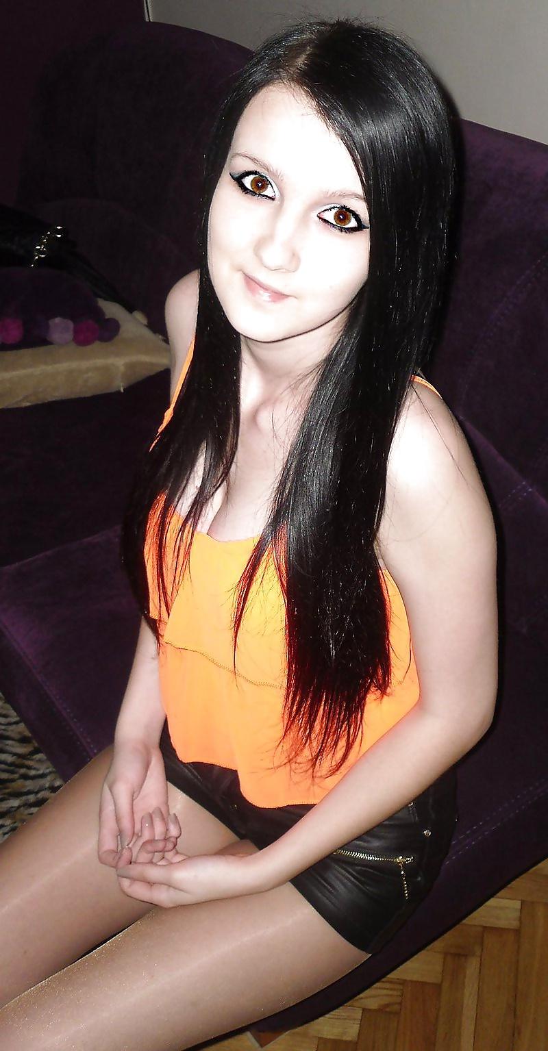 15P My Wanking Favourites: Mariola
