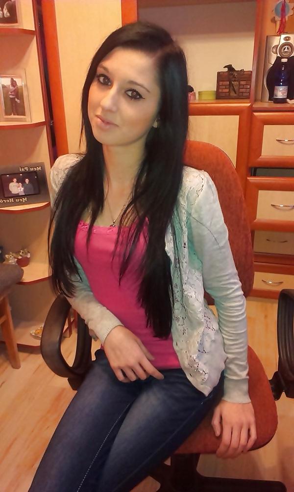 14P My Wanking Favourites: Iza