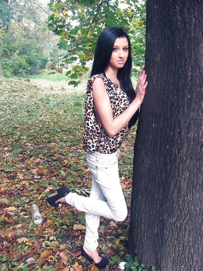 14P My Wanking Favourites: Iza