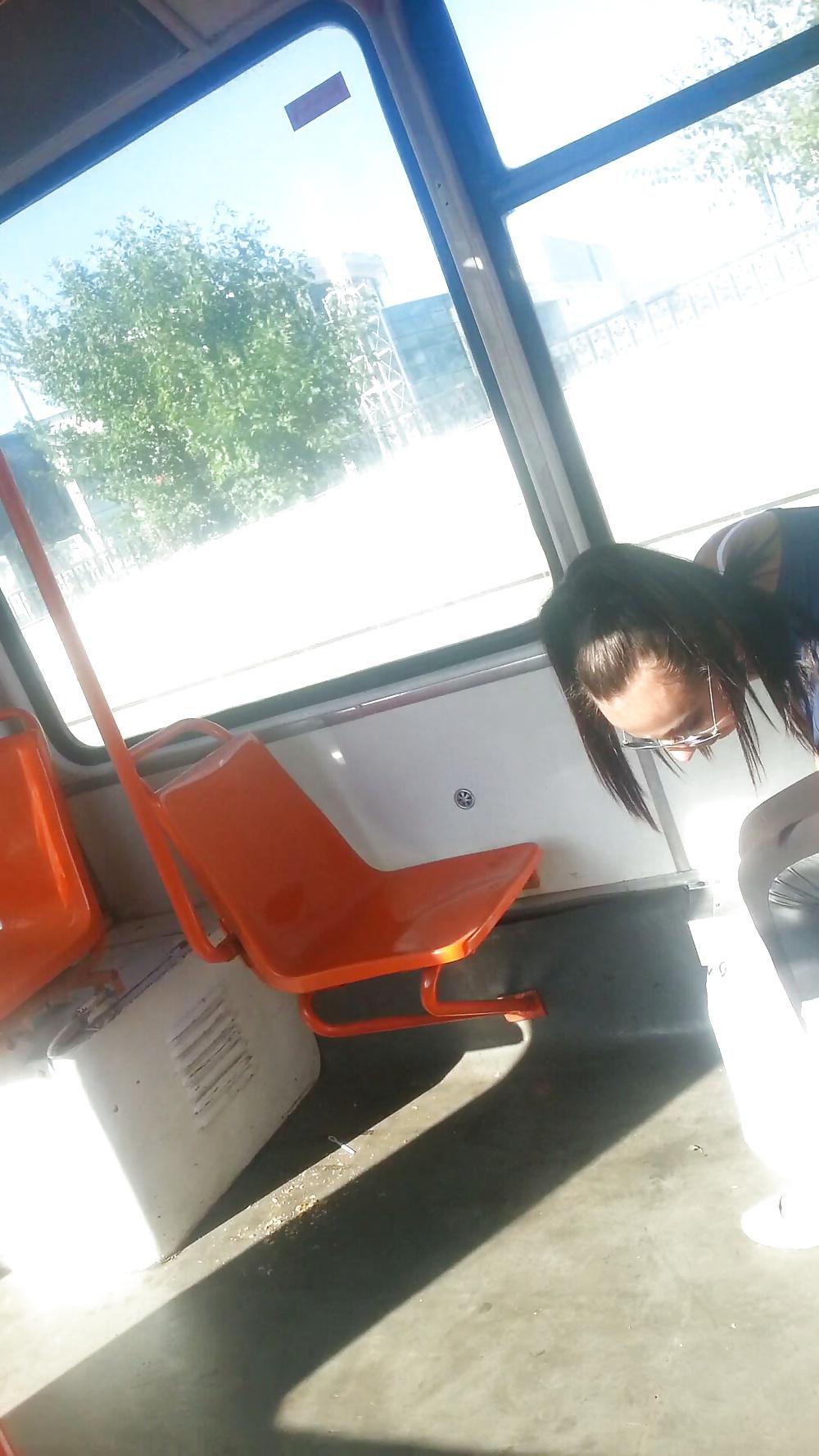 25P Spy old + young in bus and tram romanian