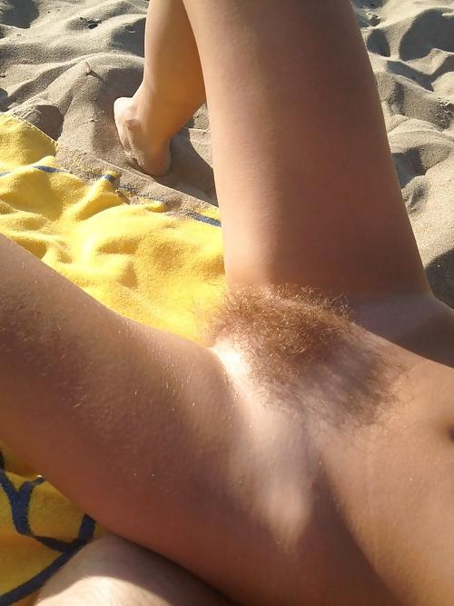 21P Hairy Blonde Pussy