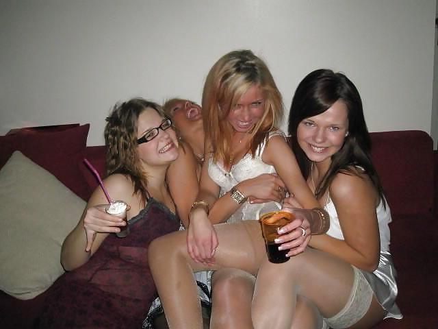 24P Nylon upskirt 30