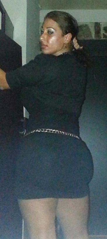25P Gestapelte Latina-Stripperin-Milf