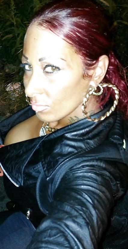 25P Gestapelte Latina-Stripperin-Milf