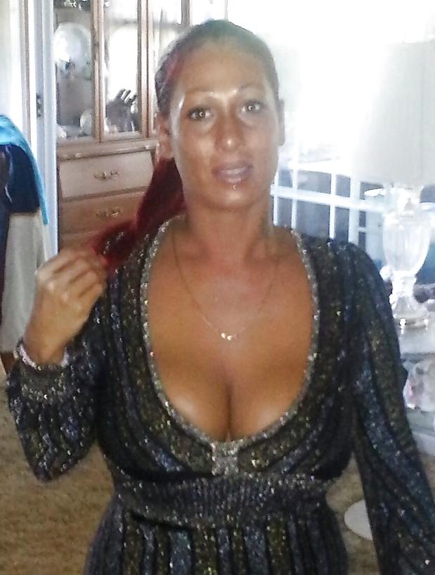 25P Gestapelte Latina-Stripperin-Milf