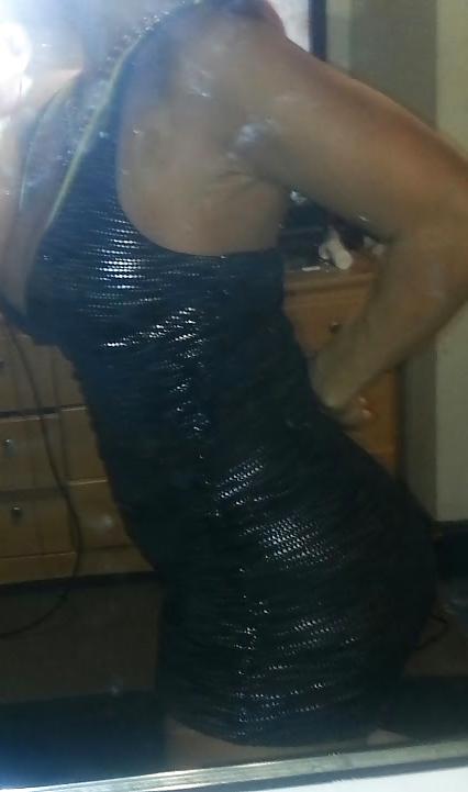 25P Gestapelte Latina-Stripperin-Milf