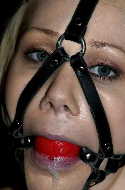 25P Samantha Sin bdsm mix
