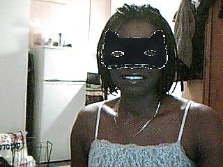 17P Mature Tenant Shows Off For Me On Hr Webcam