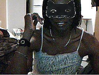 17P Mature Tenant Shows Off For Me On Hr Webcam
