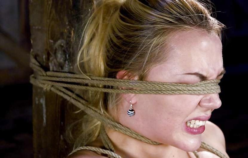 25P Annette Schwarz bdsm mix