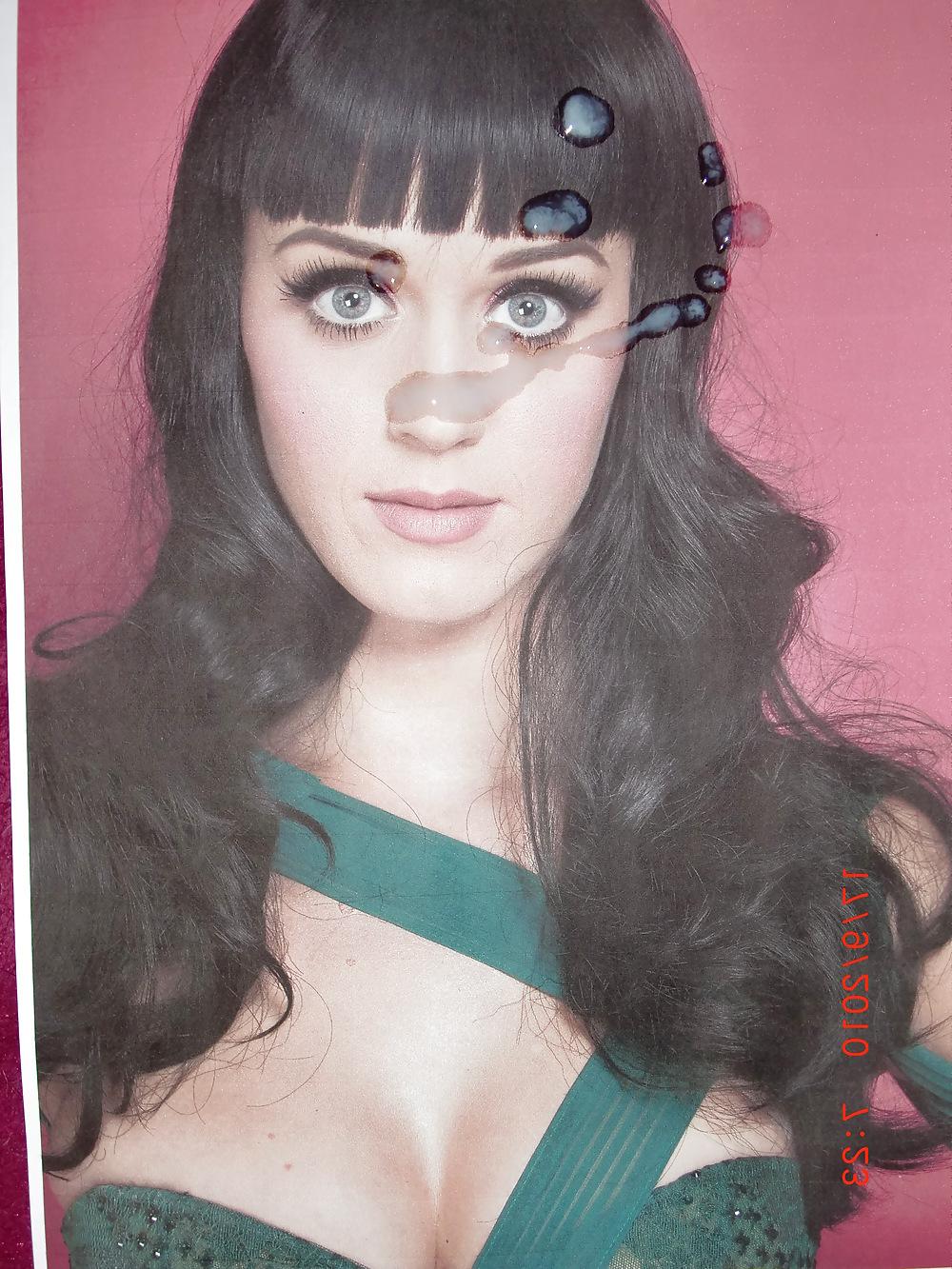 12P Katy Perry Bukkake