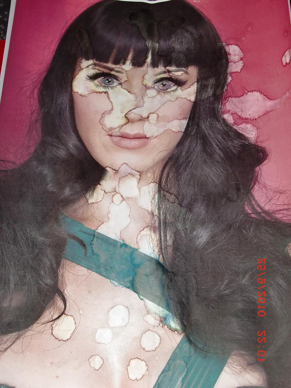 12P Katy Perry Bukkake
