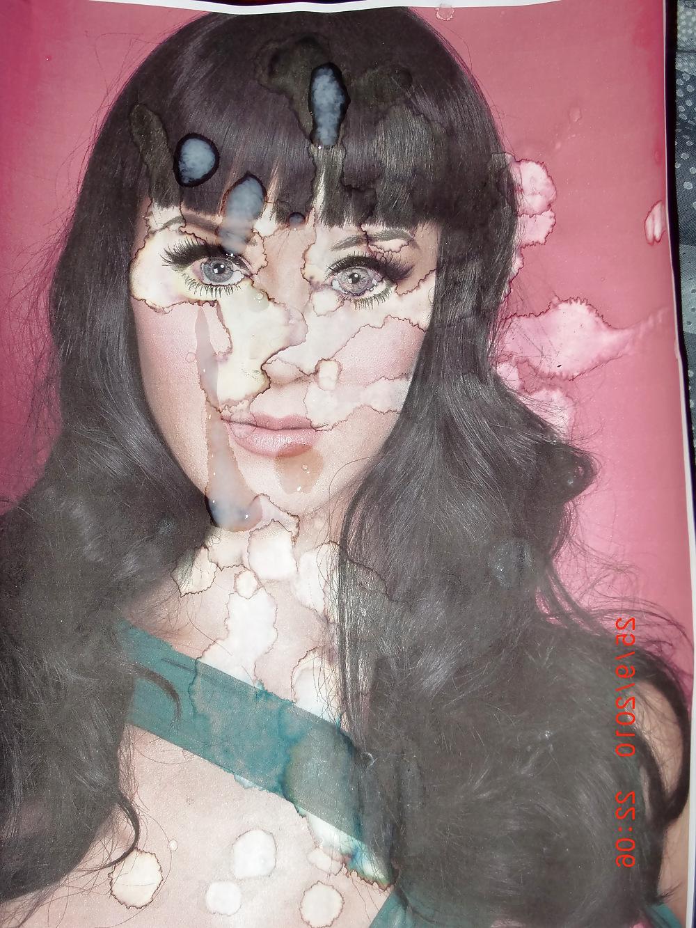 12P Katy Perry Bukkake