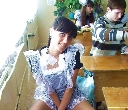10P Russian shoolgirls