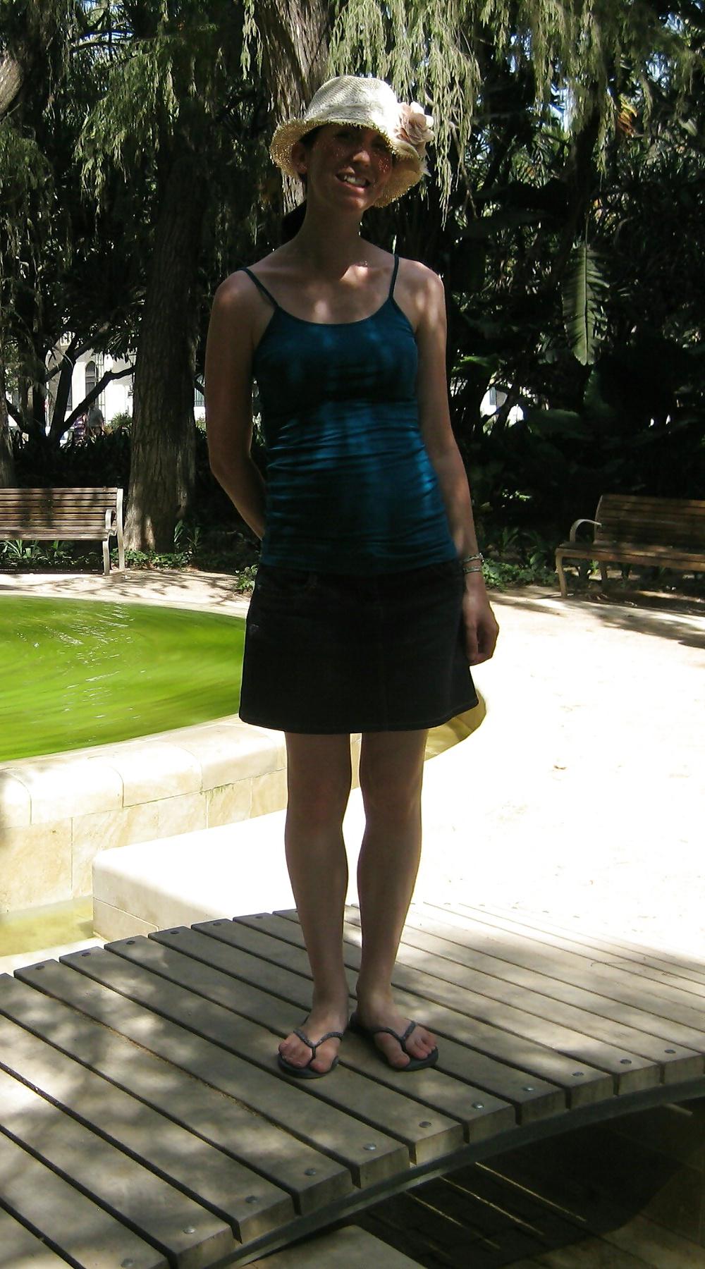 9P My Wife In The Sun