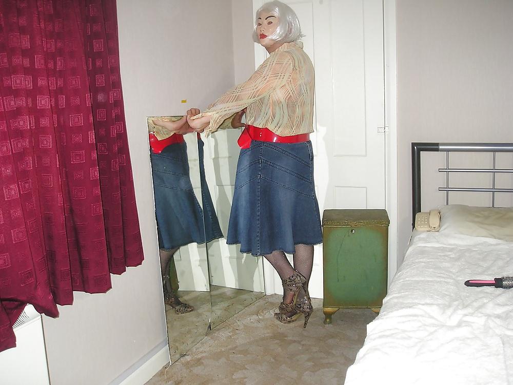 21P Nurse in tights with new skirt
