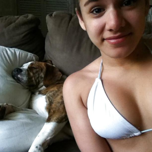 9P Sexy Latin Teen