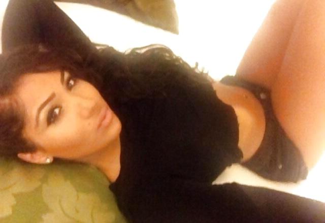 10P Hot latina babe amazing body