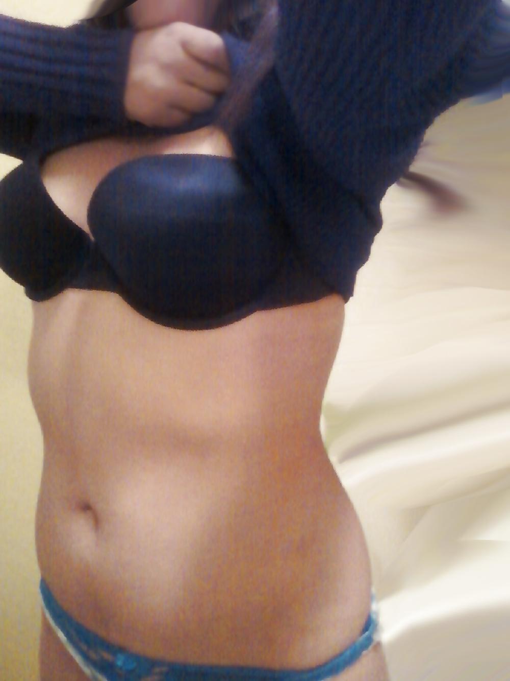 8P Latina Teen