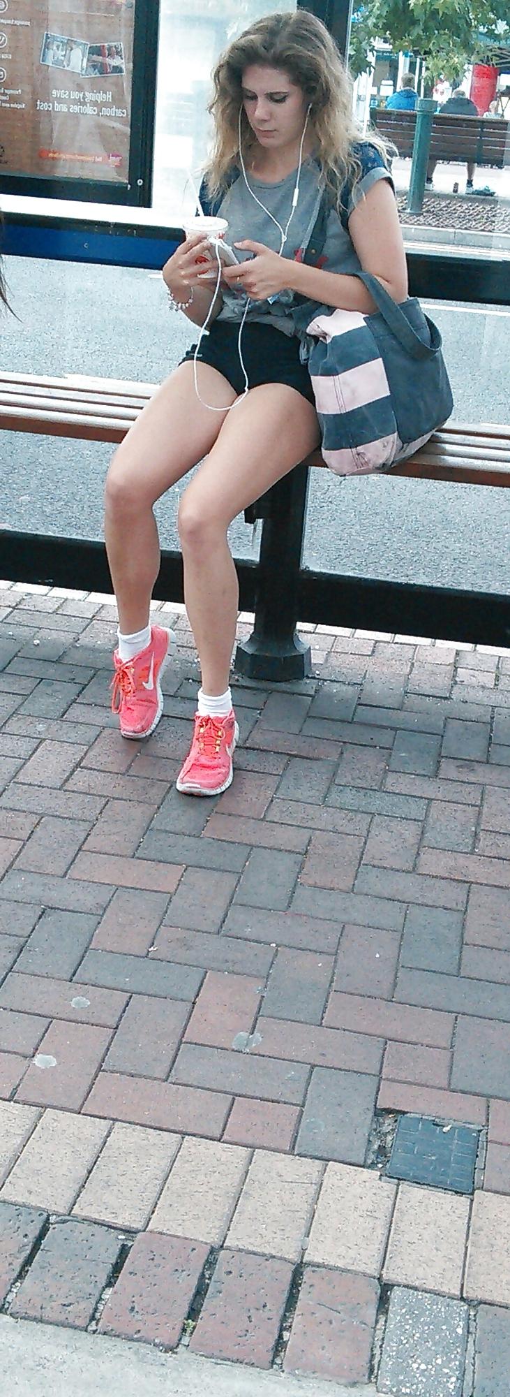 17P Londonperv's Candids 2014 - August vol 1 (At the Bus Stop)