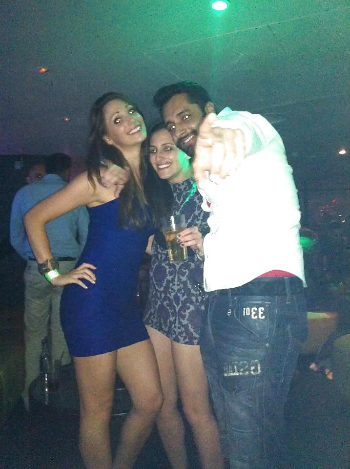 19P Facebook Sluts (nightclub edition)