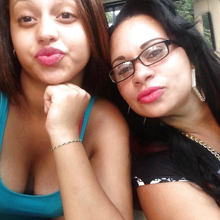 25P My Amazing Latina Aunt and Her Daugther Exposed 