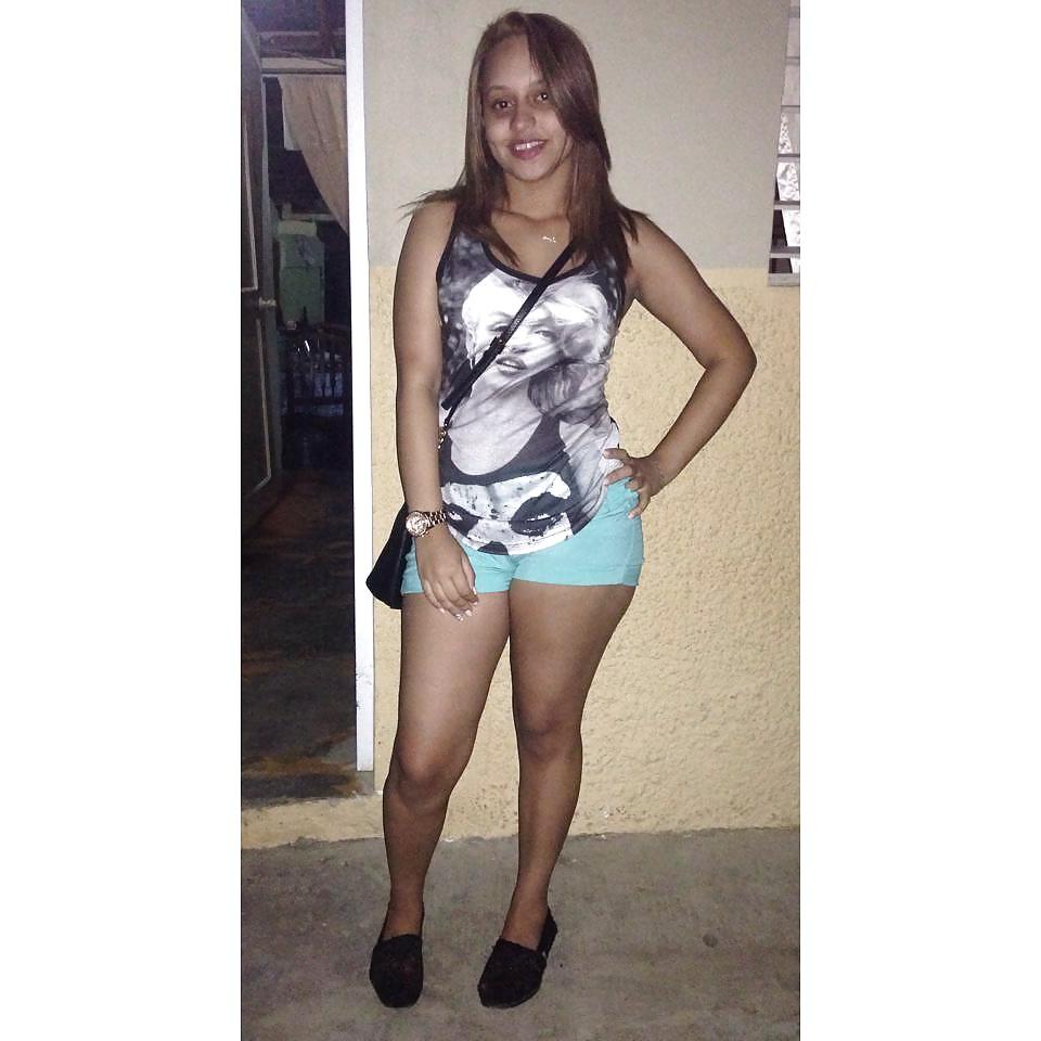 25P My Amazing Latina Aunt and Her Daugther Exposed 