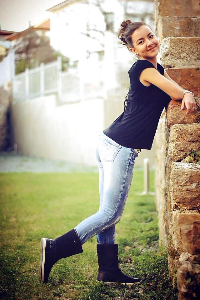 24P Bulgarian girl: Doroteia