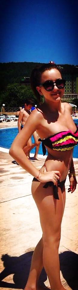 24P Bulgarian girl: Doroteia