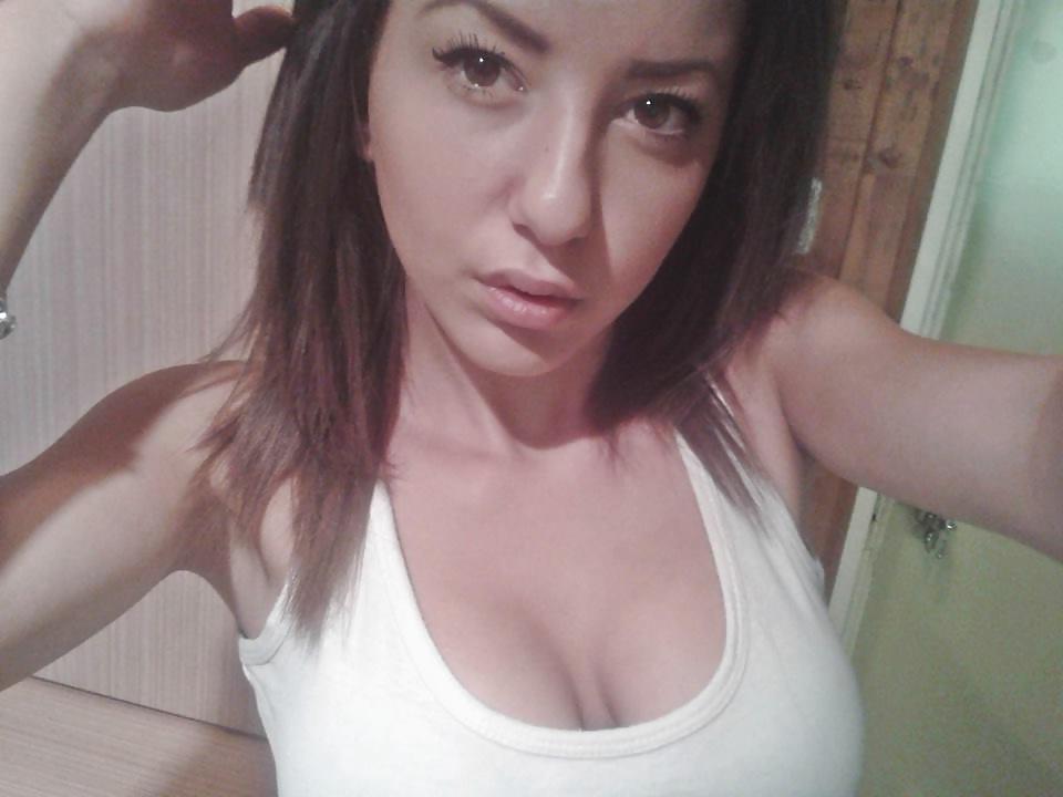 24P Bulgarian girl: Doroteia