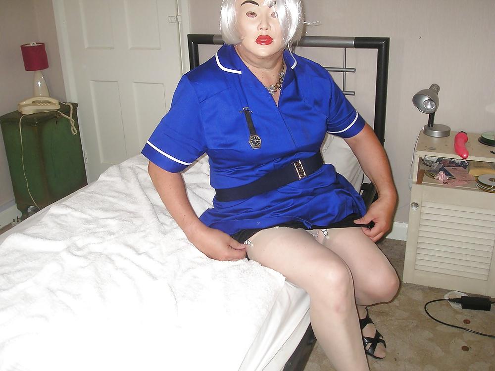20P Nurse showing off no1